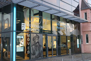 Außenansicht des Gutenberg-Museums in der Reichklarastraße © Landeshauptstadt Mainz
