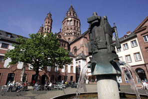 Leichhof, Blick auf den Dom © Landeshauptstadt Mainz