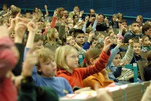 Kinder im Vorlesungssaal © Landeshauptstadt Mainz